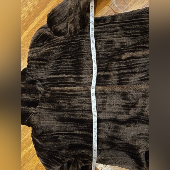 Faux fur coat - Picture 6 of 6